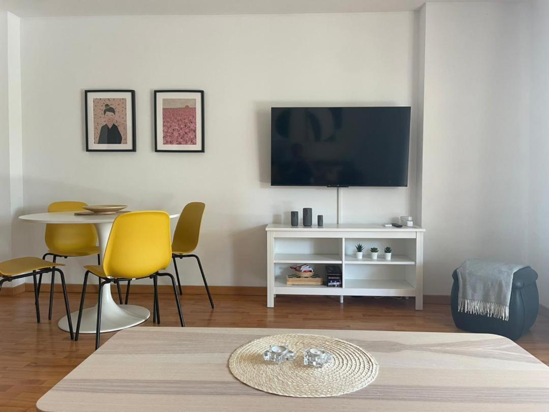 Calido Apartamento Con Gran Terraza Y Vistas A 600 Metros Del Mar Benalmádena Zewnętrze zdjęcie